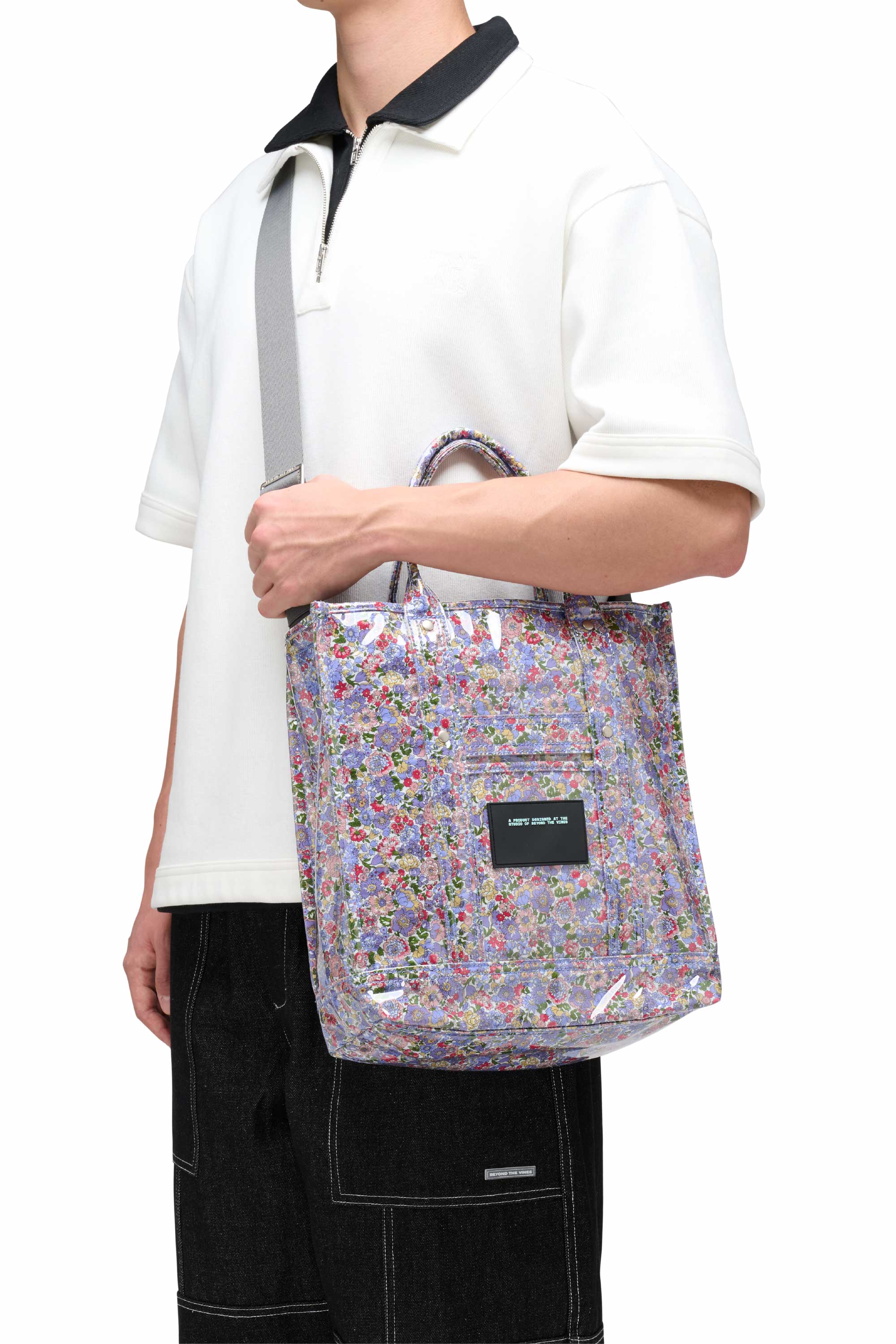 LIBERTY FABRIC Crunch Carryall 02 全３色 ユニセックス CRUNCH_CARYALL_02_OLIVE.jpg?v=