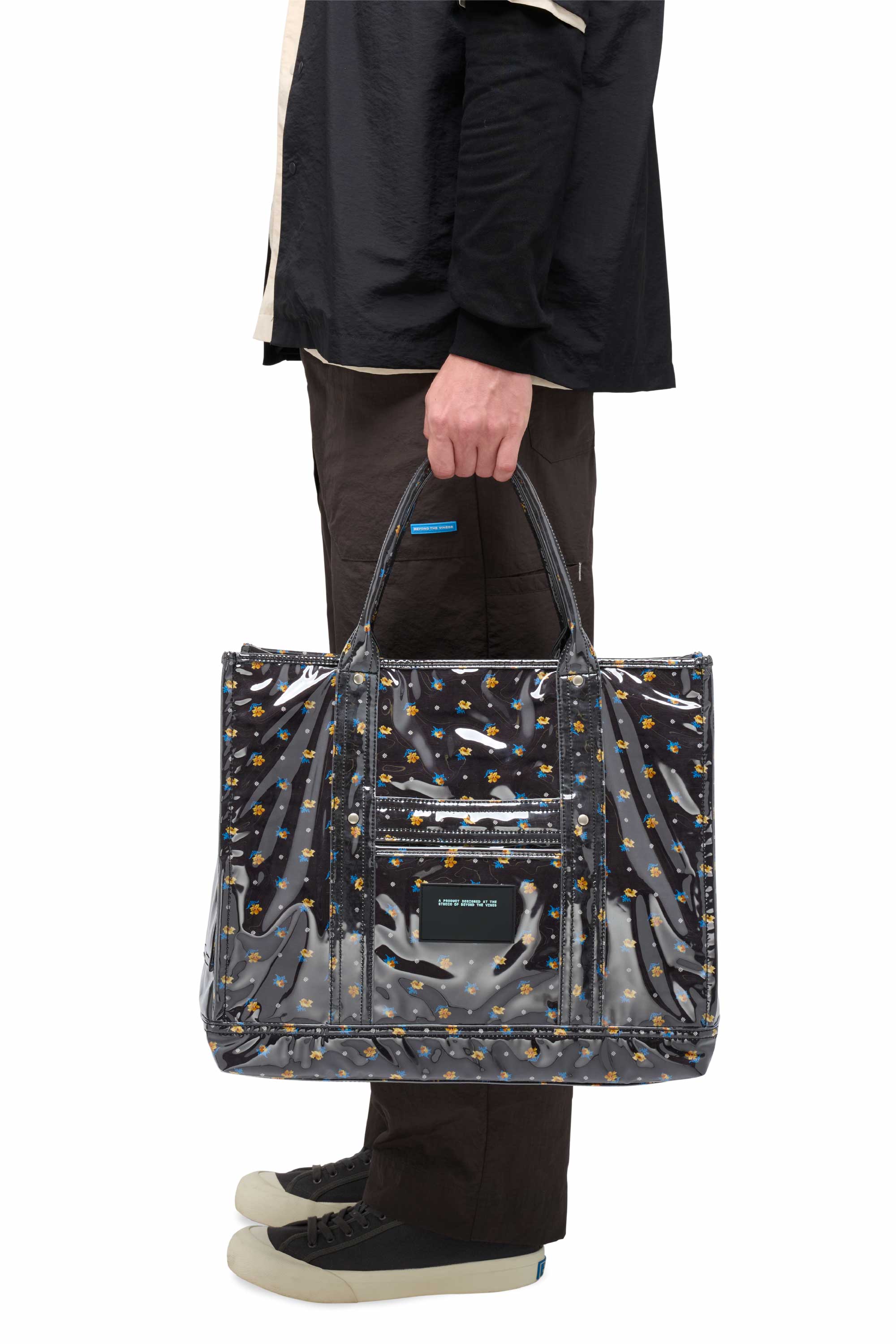 【BEYOND THE VINES】LIBERTY FABRIC Crunch Carryall 03 大容量 BTV_LIBERTY FABRIC Crunch Carryall 03 | Beyond The Vines