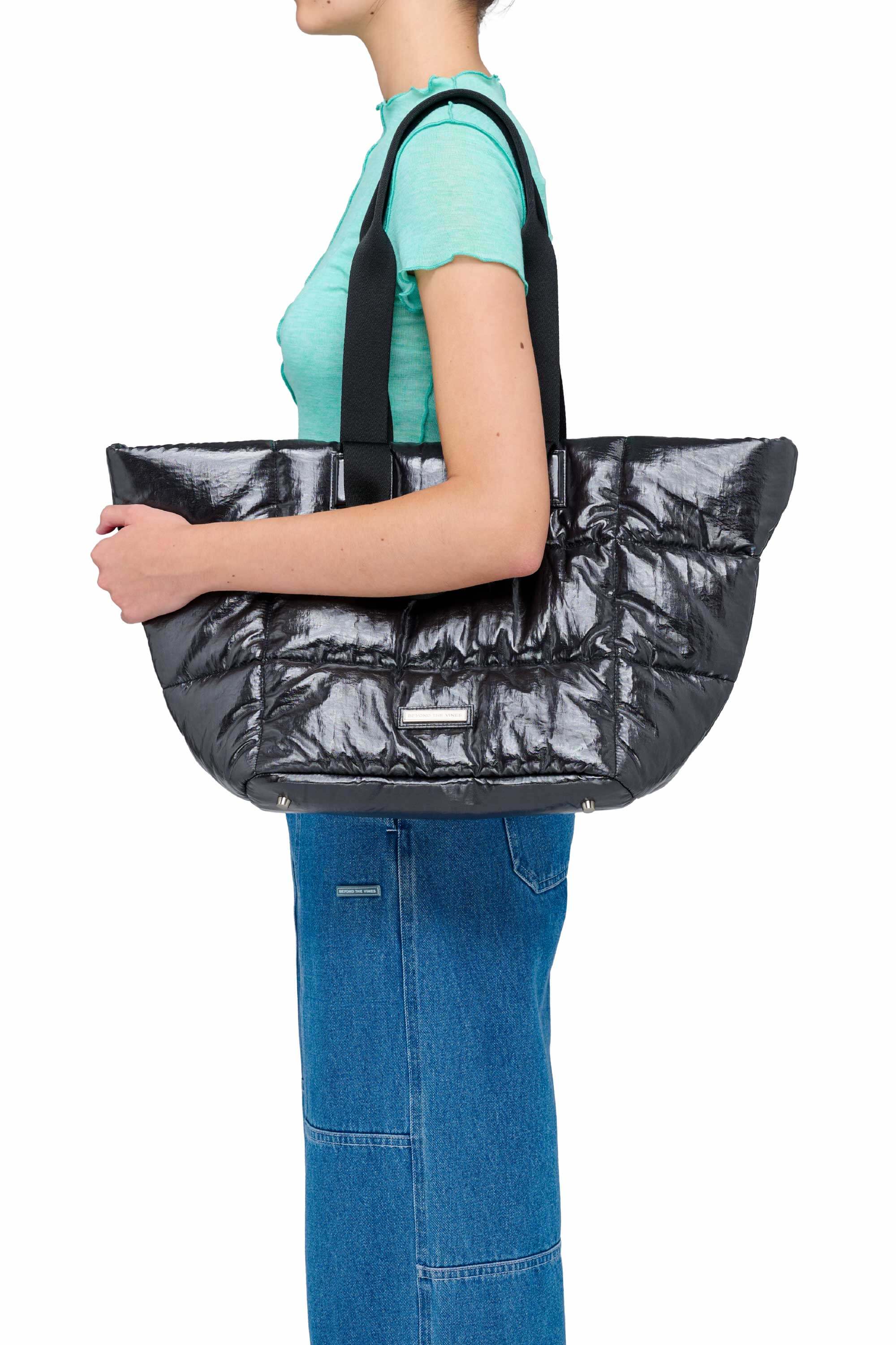 関税込み★BEYOND THE VINES★Glazed Poofy Trapeze Bag Glazed Poofy Trapeze Bag | Beyond The Vines – Beyond The