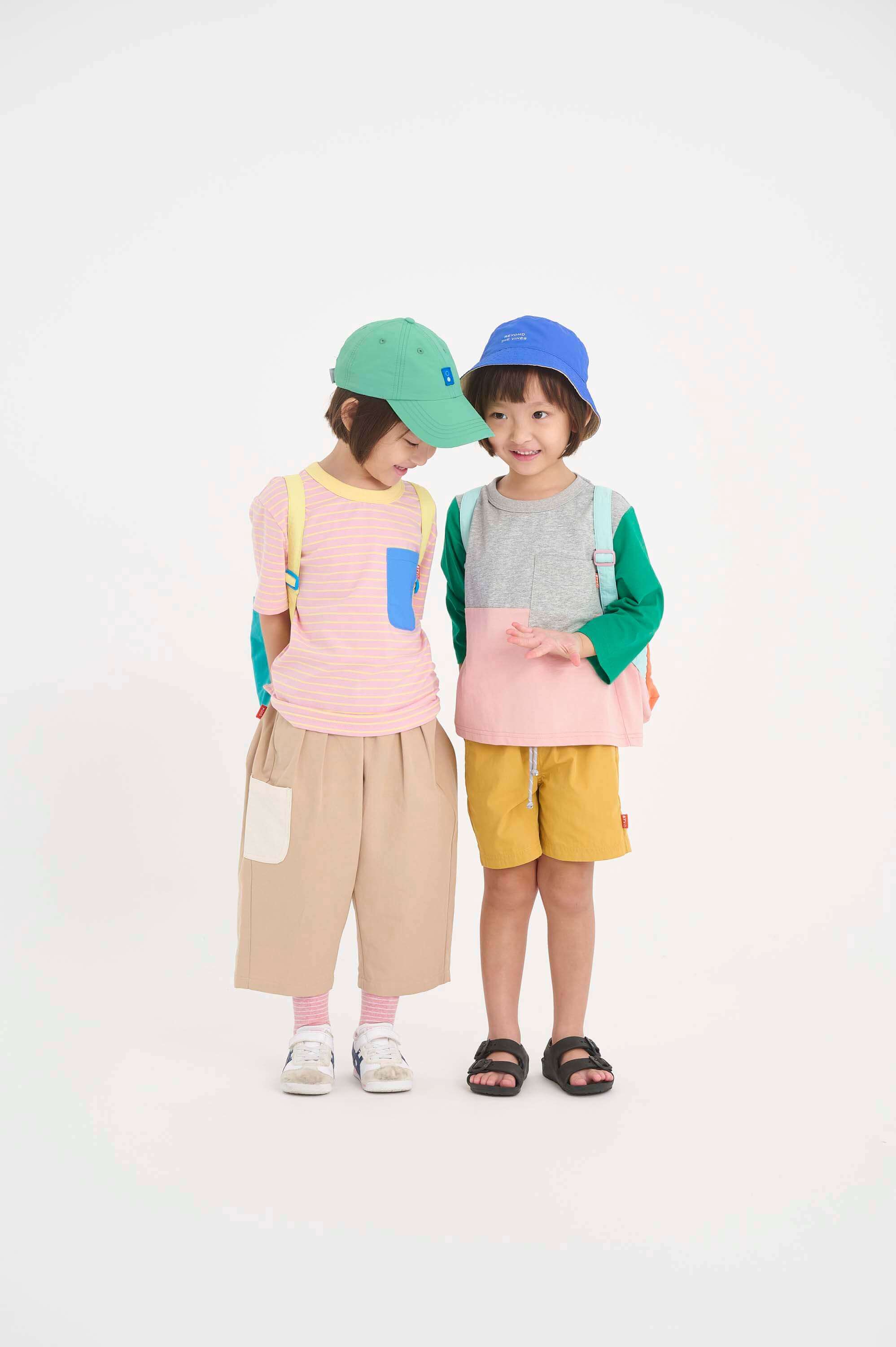 キッズ リバーシブル バケットハット | Beyond The Vines – Beyond The