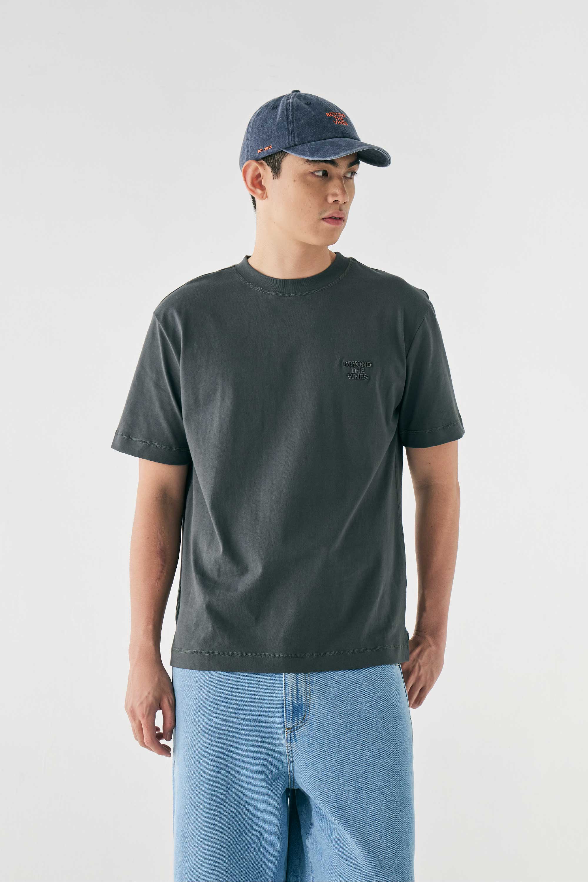 Mens Relaxed Organic Cotton T Shirt | ビヨンド・ザ・ヴィネス