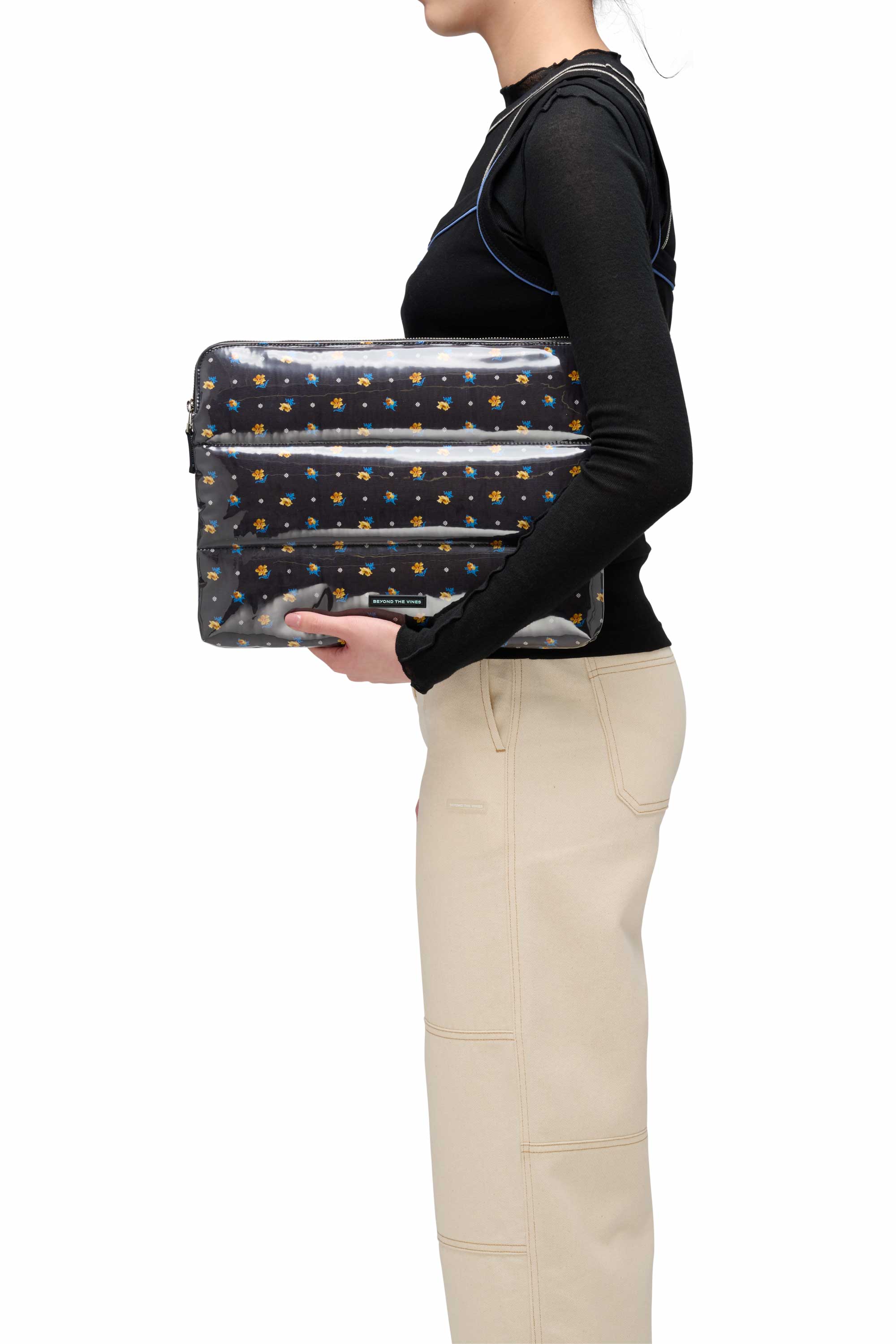 BTV_LIBERTY FABRIC Laptop Sleeve 14 社外秘 | Beyond The Vines