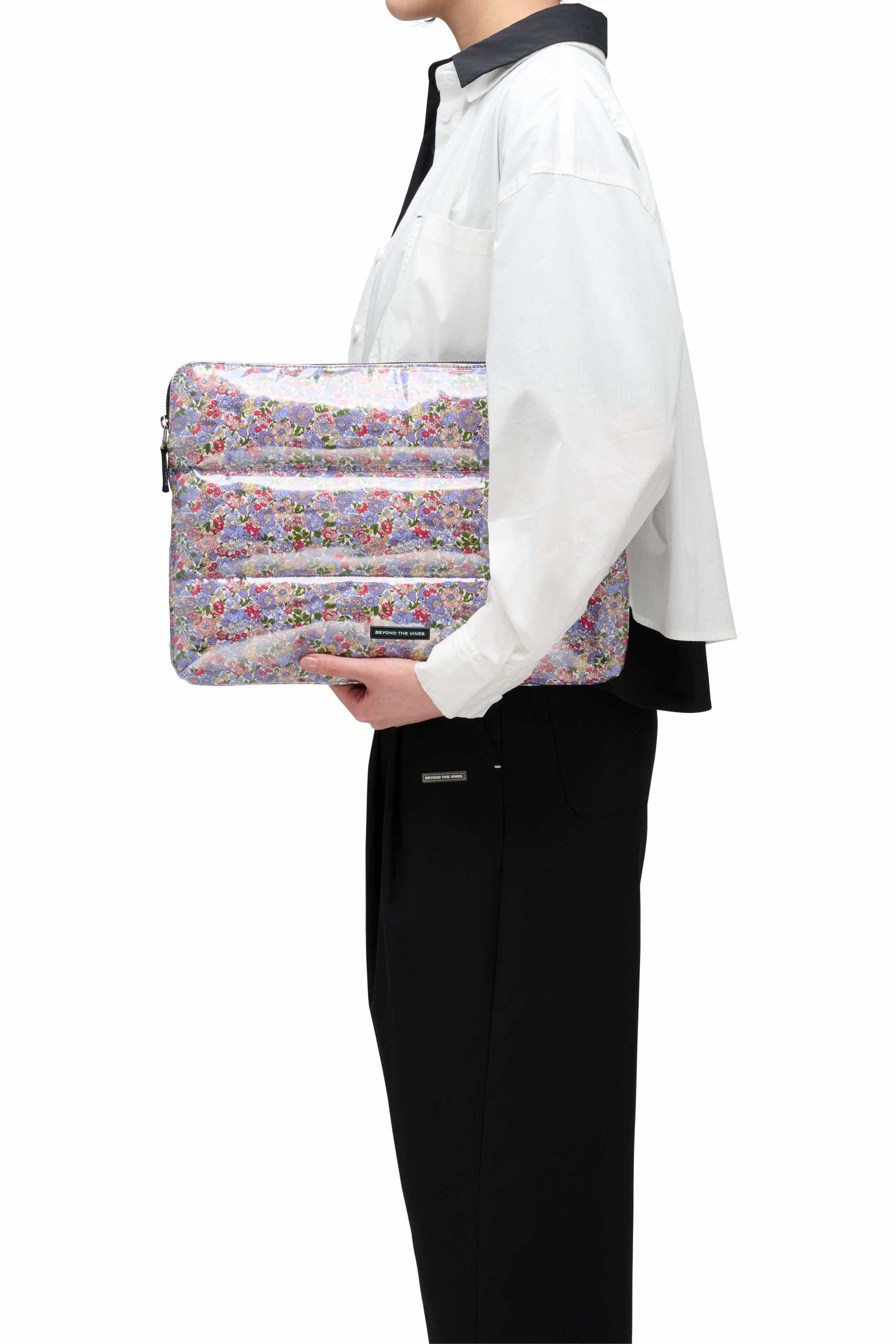 オフィス家具 Laptop Sleeve 16 / BEYON THE VINES BTV_LIBERTY FABRIC Laptop Sleeve 16 社外秘 | Beyond The Vines