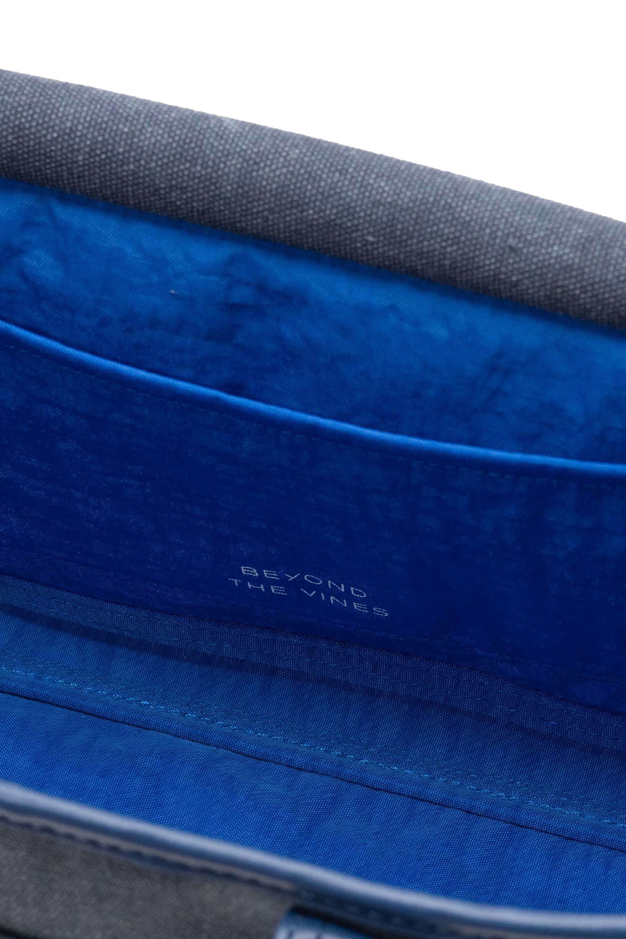 Tonal Washed Navy