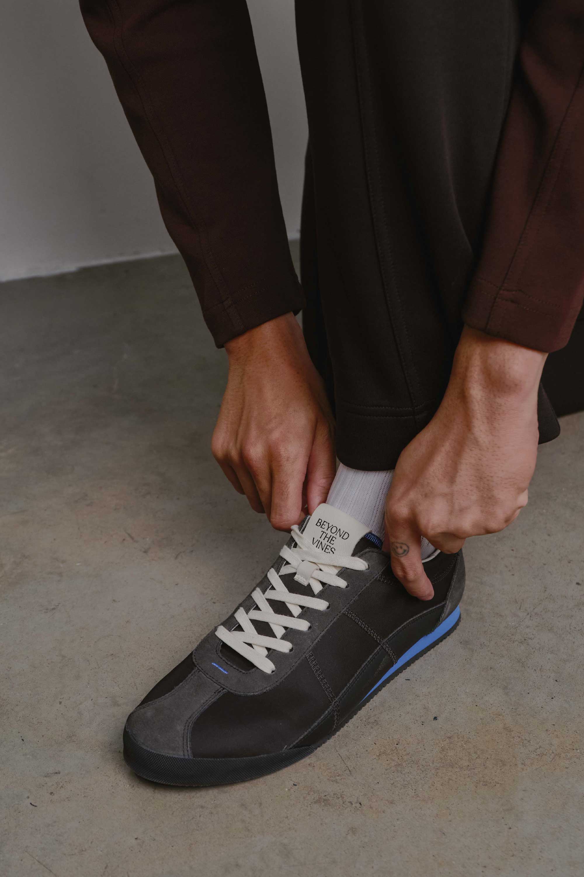 LOOKBOOKBLACK03.jpg?v=