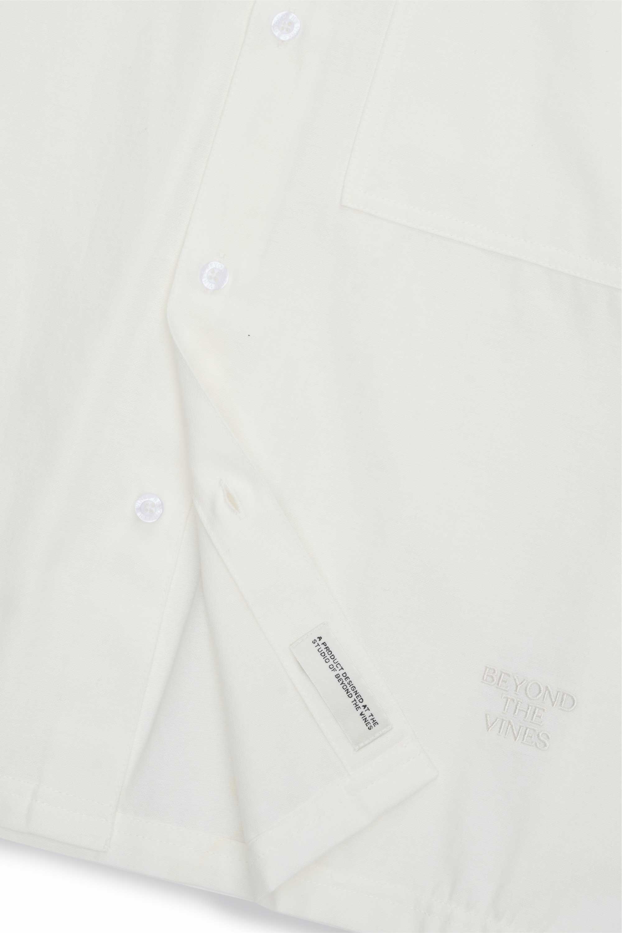 MENBOXYSHIRT_WHITE03.jpg?v=