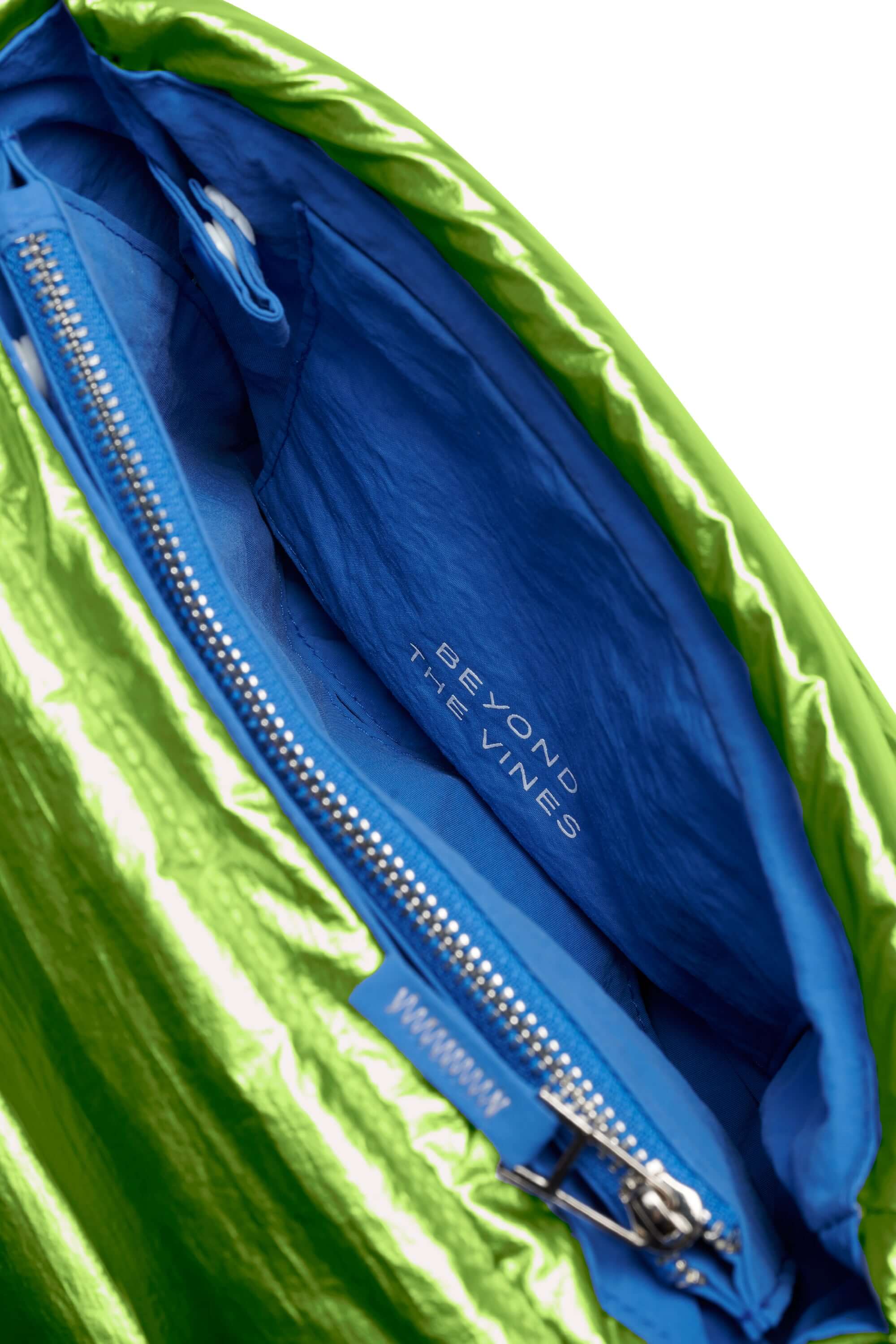 Metallic Poofy Bag | Beyond The Vines – Beyond The Vines Japan