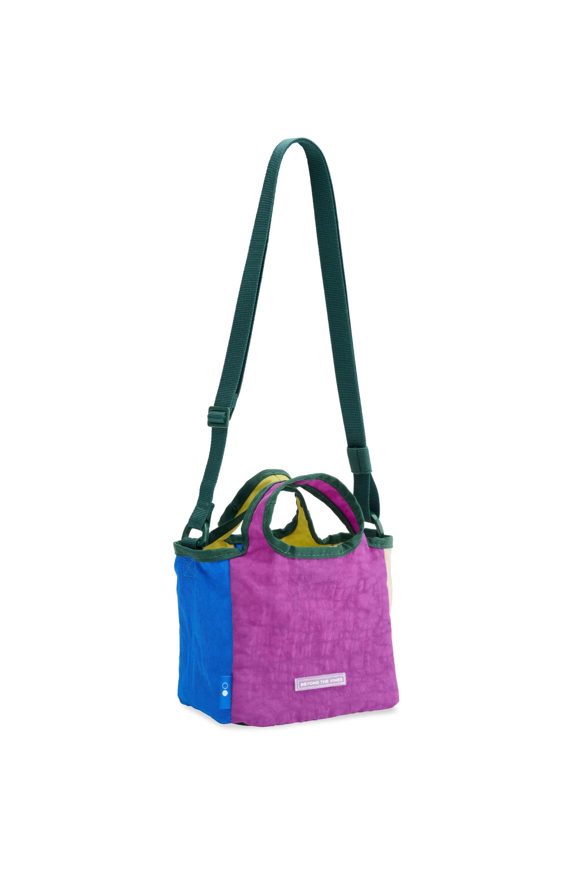 日本でキッズバッグをオンラインショッピング | Beyond The