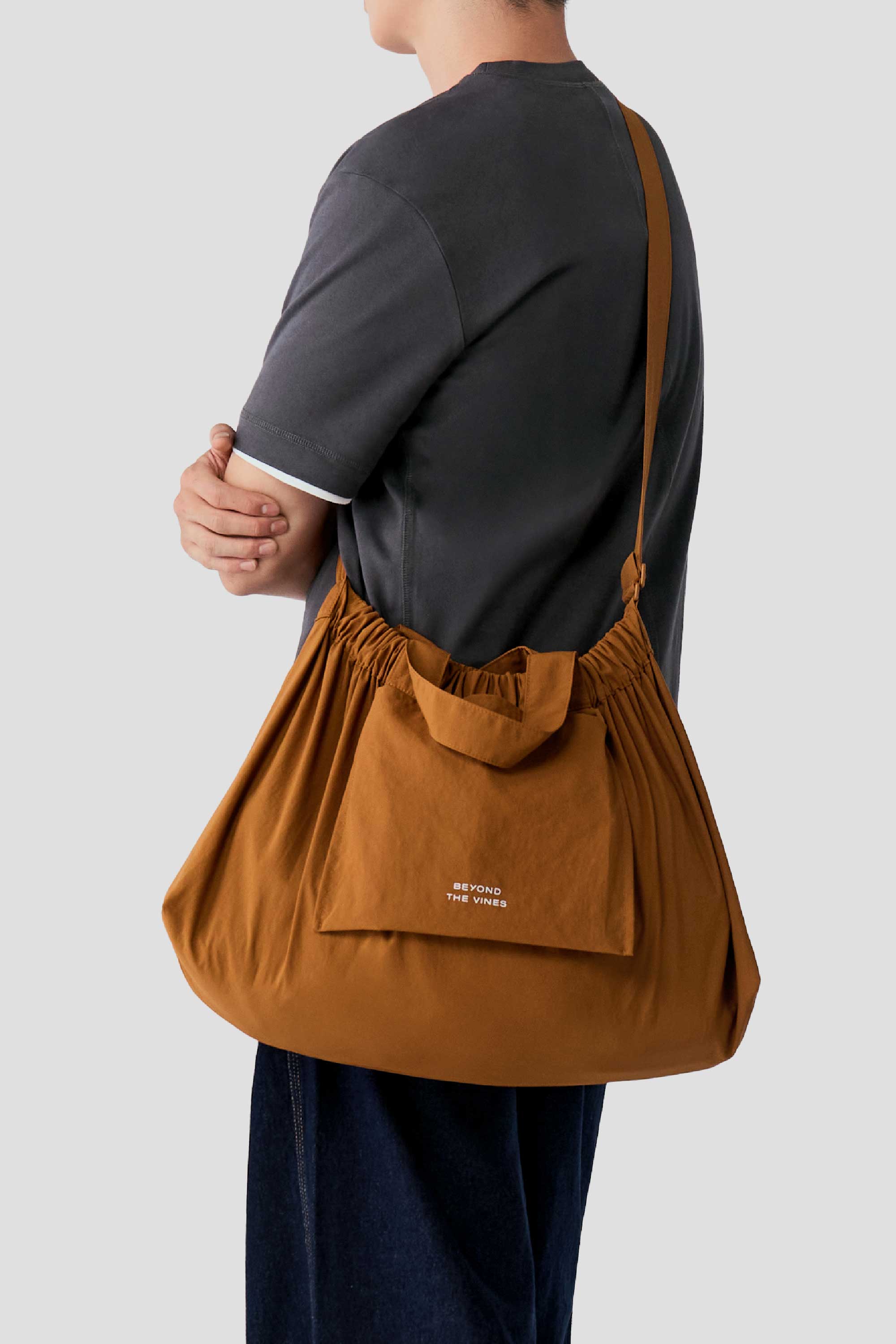 んこべい　dop タンバリン ブラックのプランプバッグ大サイズ MLBROWN03.jpg?v=1759485046&