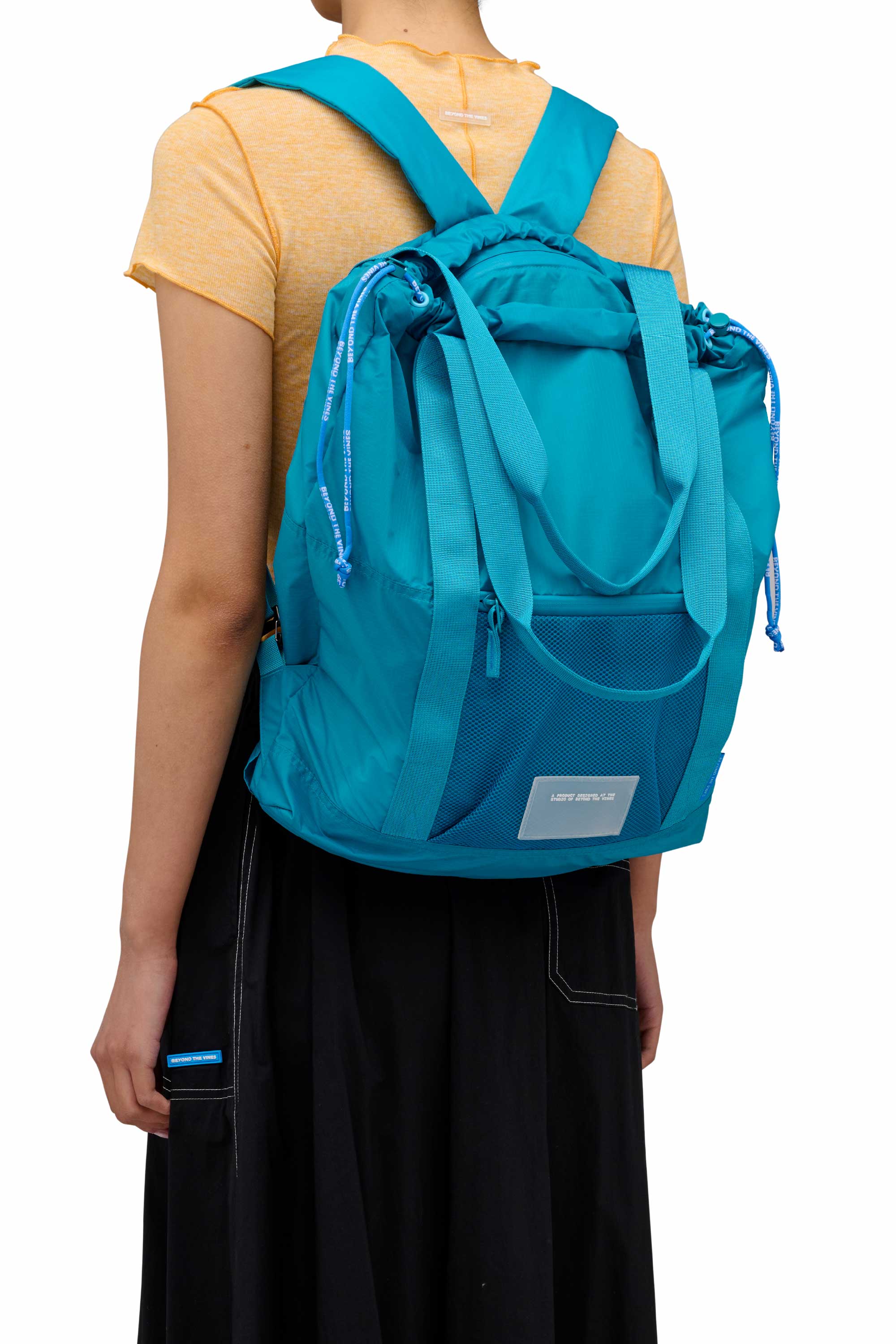 【あられ】BEYOND THE VINES parapack 002 PAPARACK_002_TURQUOISE_W03.jpg