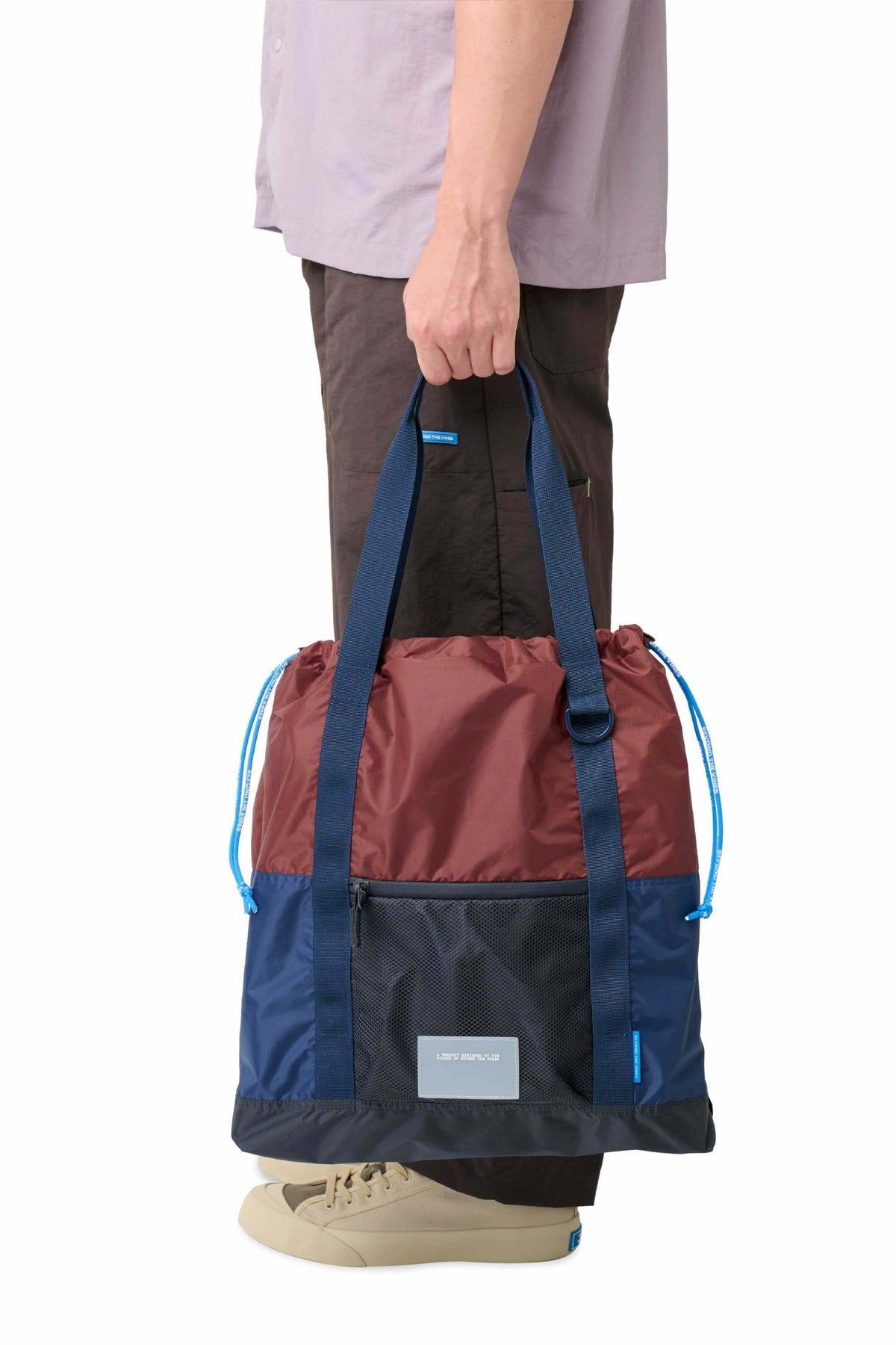 PARAPACK_LB_01_BROWN_COLOBLOCK 