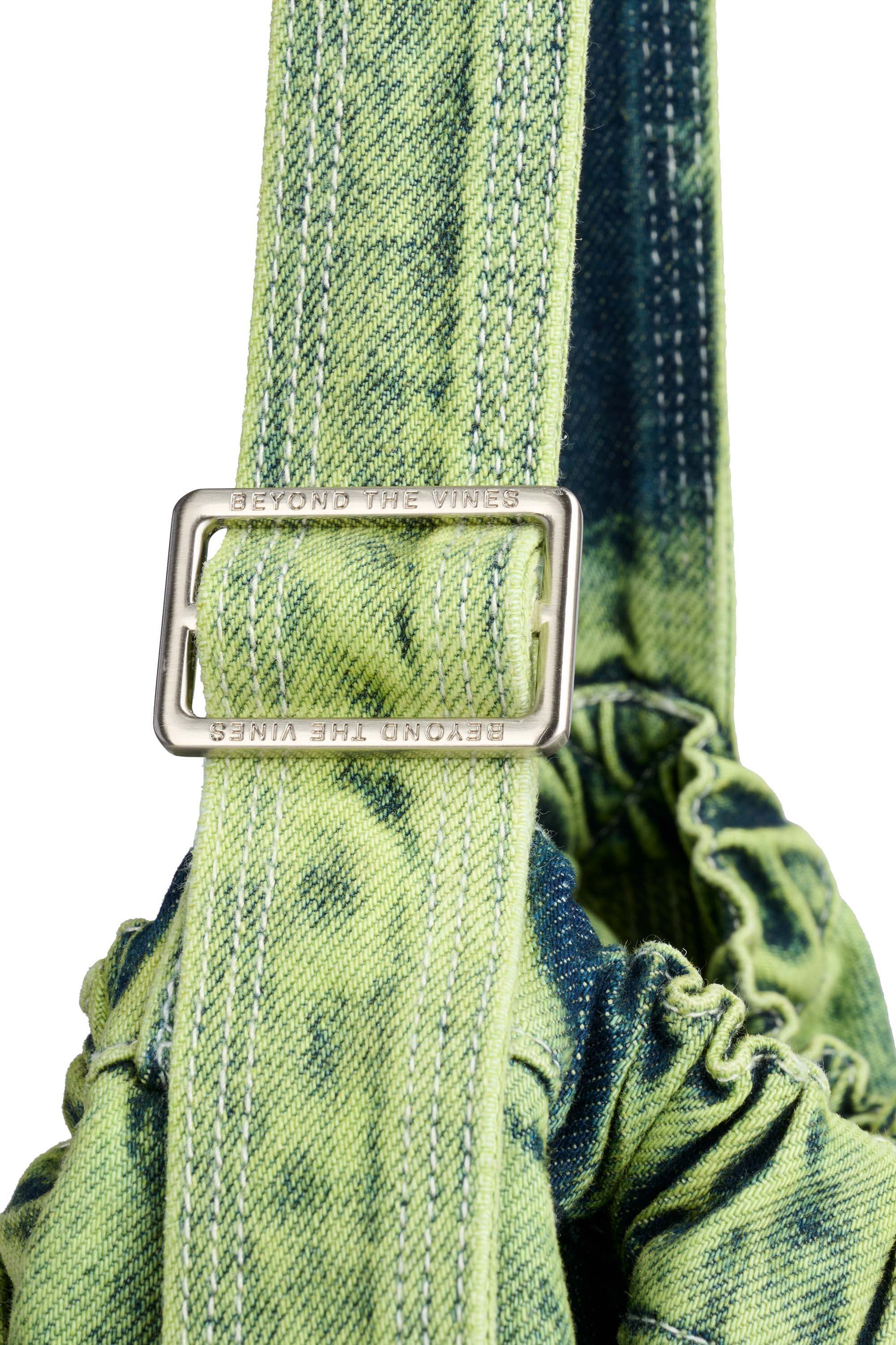 【国内発送/関税込!!】BEYOND THE VINES★Denim XL Dumpling Bag XLDENIMGREEN.jpg?v=1744792811