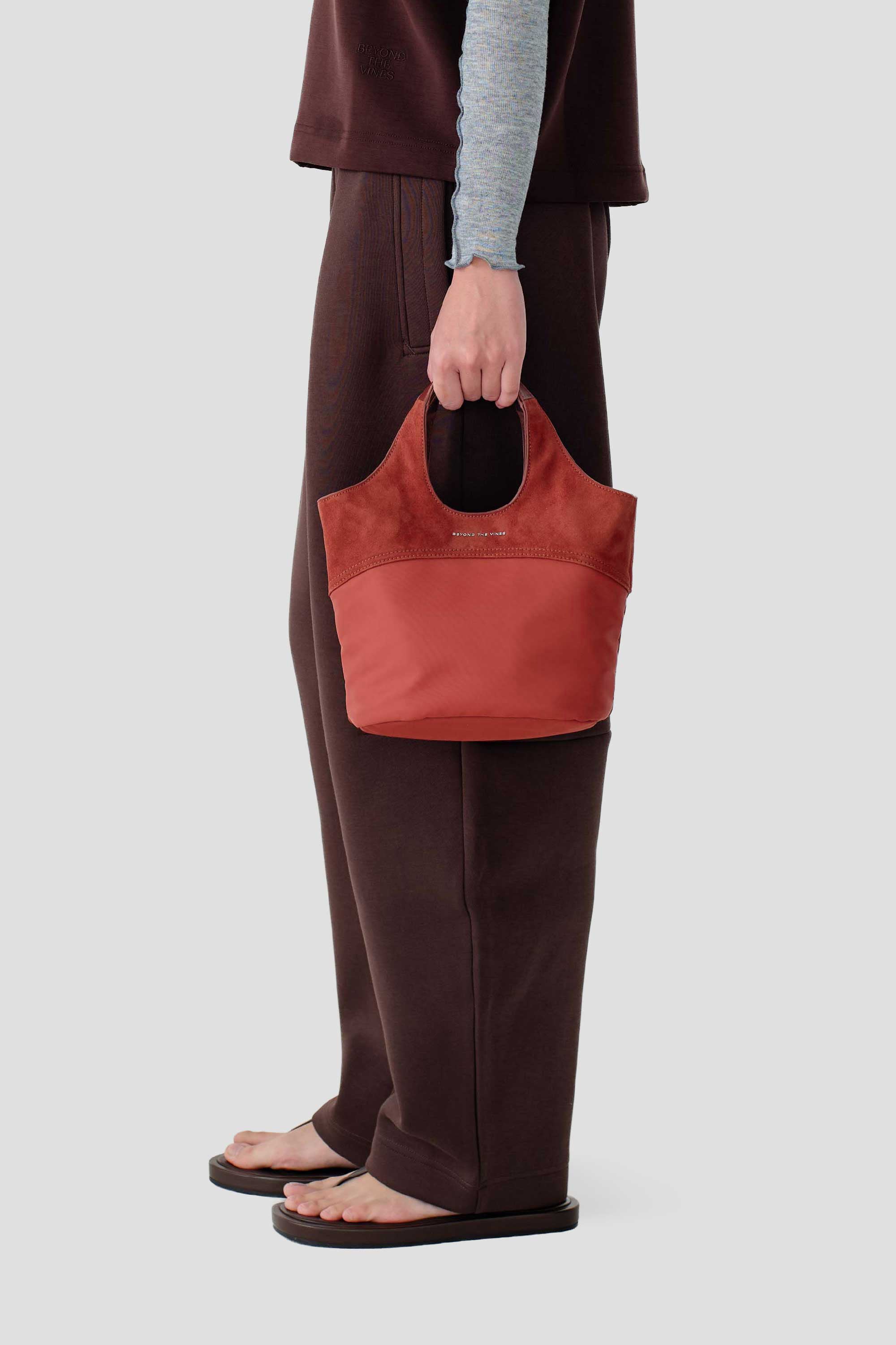 XSSTUDIOTOTE_RED03_ec62528b-