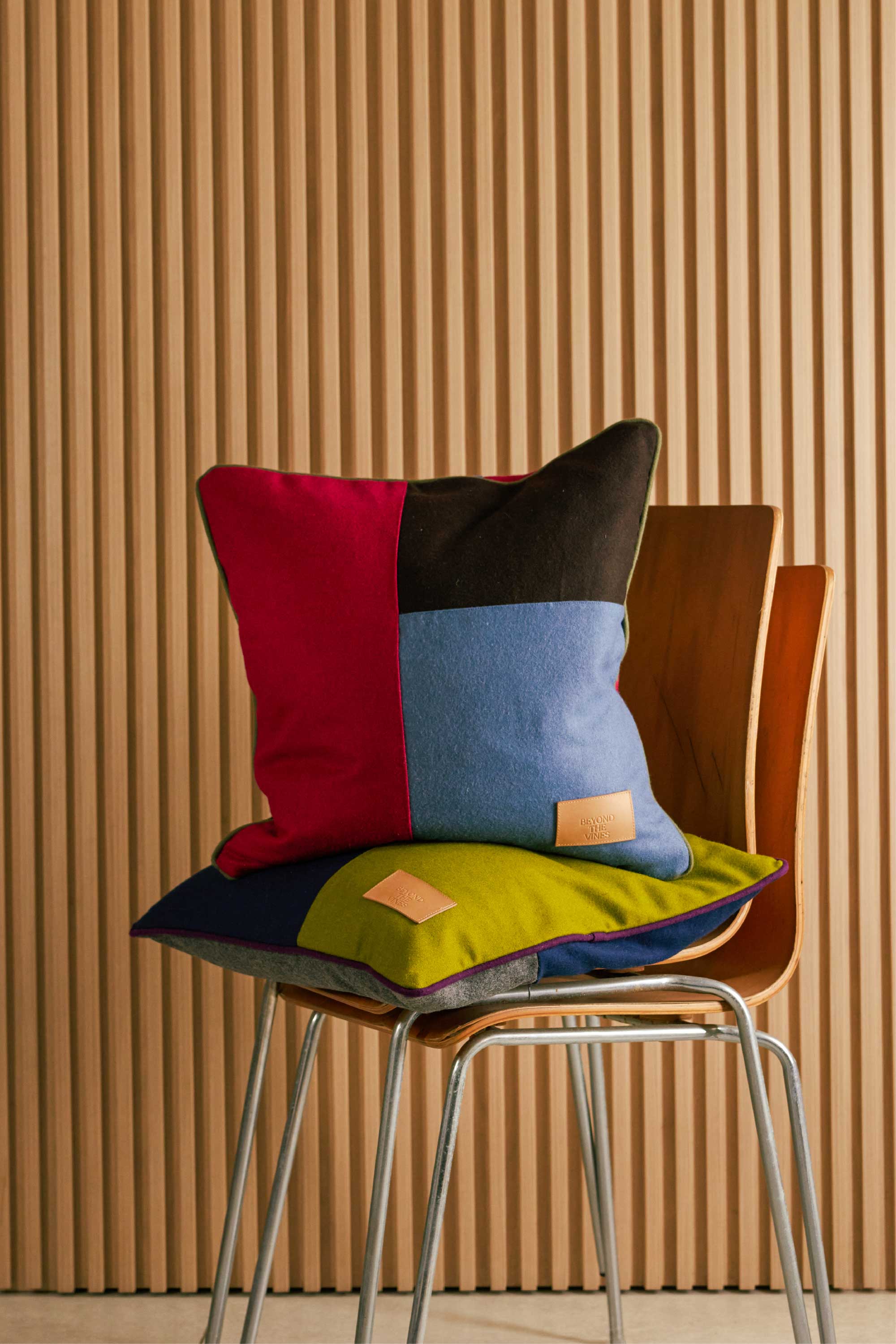 Colourblock Cushion Cover | ビヨンド・ザ・ヴィネス – ビヨンド・ザ